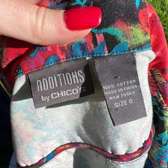 Chicos Abstract Print Jacket - Picture 9 of 10